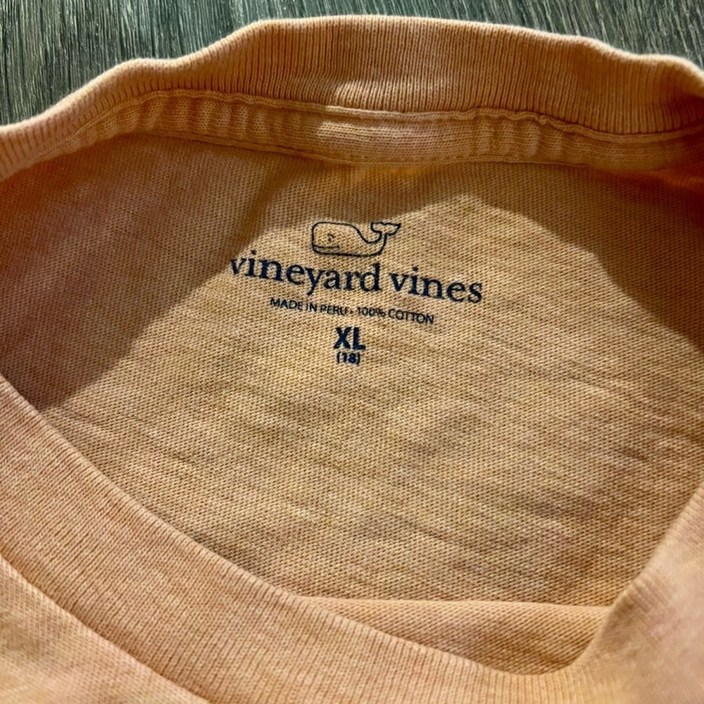 Vineyard Vines Youth XL Graphic Pocket Tee Peach Boat Design - Picture 5 of 5